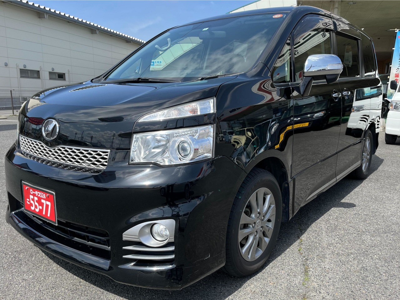 2012 TOYOTA VOXY